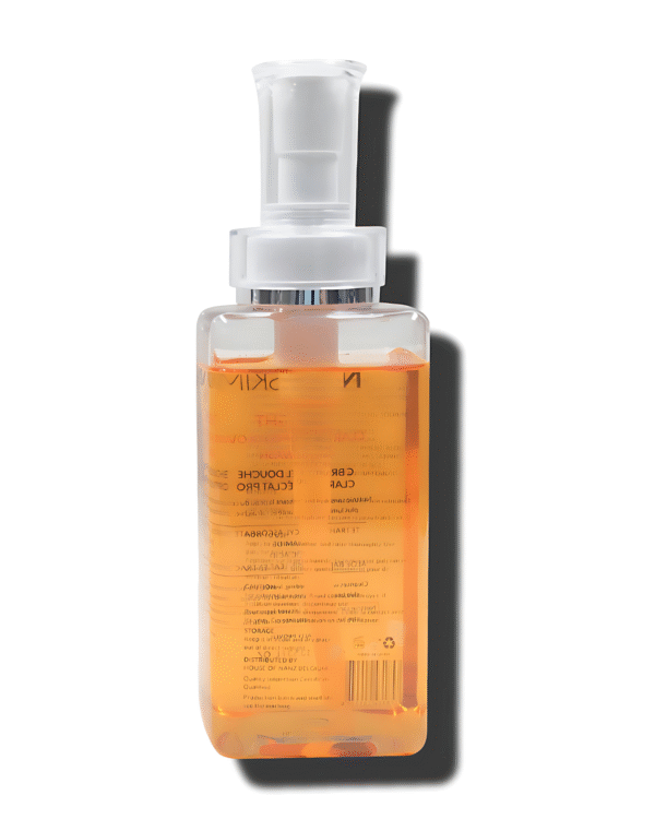 Clinical-Grade Brightening. Luminous, Hydrated Skin from Head to Toe. Transform your daily shower into a luxurious ritual with the C BRIGHT Pro Glow Body Wash, a high-performance formula crafted to brighten, clarify, and hydrate, leaving your skin refreshed, radiant, and irresistibly smooth.